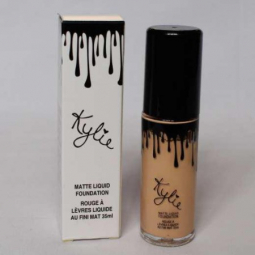 Тональный крем Kylie Matte Liquid Foundation (Тон 103)