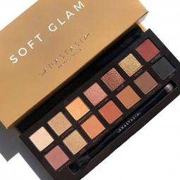 Палетка теней Anastasia Beverly Hills Soft Glam Eyeshadow Palette 